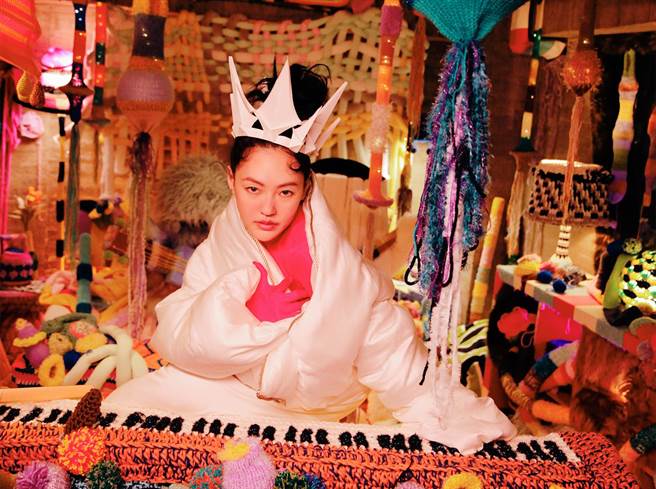 小S月底即將發行新專輯《elephant DEE的Demo Oops!》。（犬象提供）