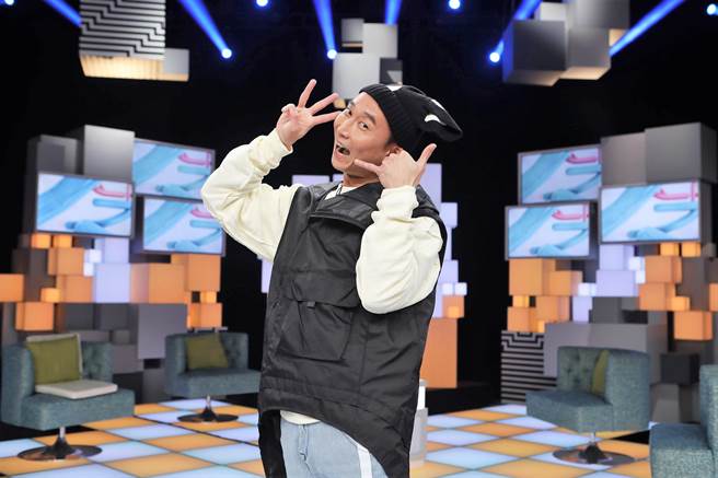 浩子上《36题爱上你》。（公视提供）