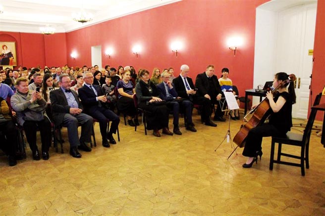 （代表处提供）