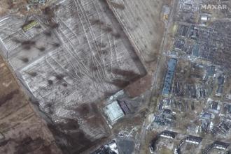 衛星影像顯示  烏克蘭東南部圍城馬立波受損嚴重