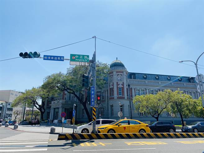 台湾文学馆前的中正路约百余公尺将先更名为汤德章大道。（曹婷婷摄）