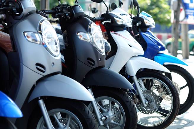 有网友好奇150c.c.的机车性能较佳，为何不受到青睐。(示意图/达志影像)