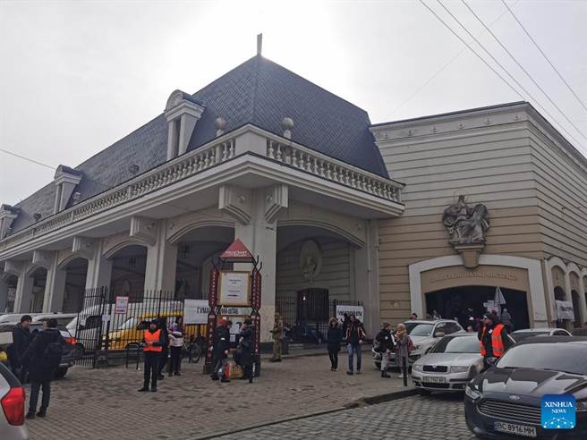 乌西大城利维夫市（Lviv）周边遭到俄军空袭，图为利维夫市区。（图／新华社）