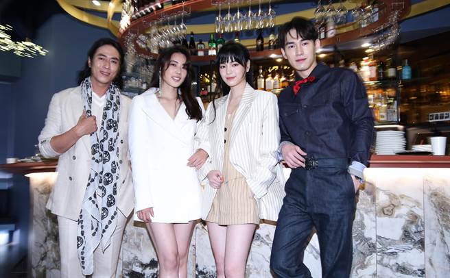 庄凯勛、林思宇、陆夏、张书豪在《妮波自由式》尺度火力全开。（陈俊吉摄）