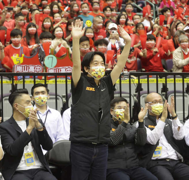 副總統賴清德欣賞HBL男子組冠軍賽。（陳怡誠攝）