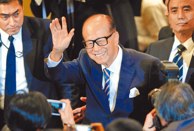 香港前首富李嘉誠的長實集團，11日賣出了瑞銀集團倫敦總部大樓。（中新社）