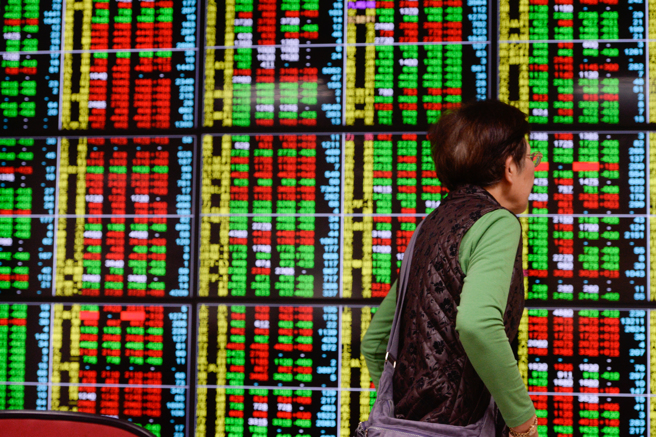 受国际情势与通膨压力仍高等状况影响，台股近期出现剧烈震盪。（示意图／报系资料照）