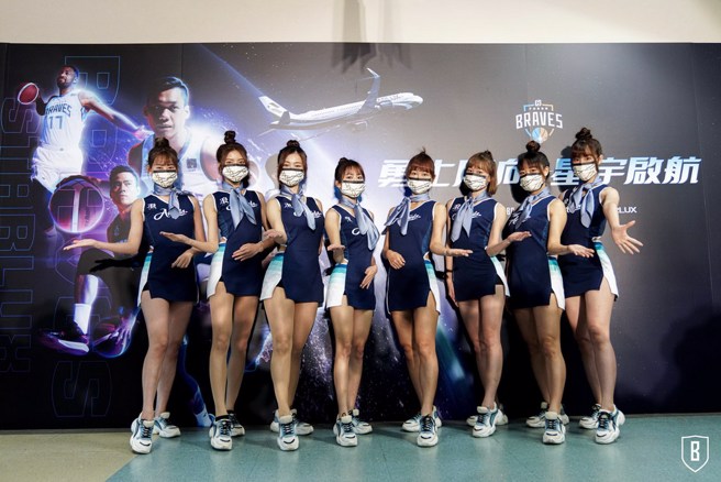 台北富邦勇士的Fubon Angels啦啦隊。(取自富邦勇士臉書粉絲團)