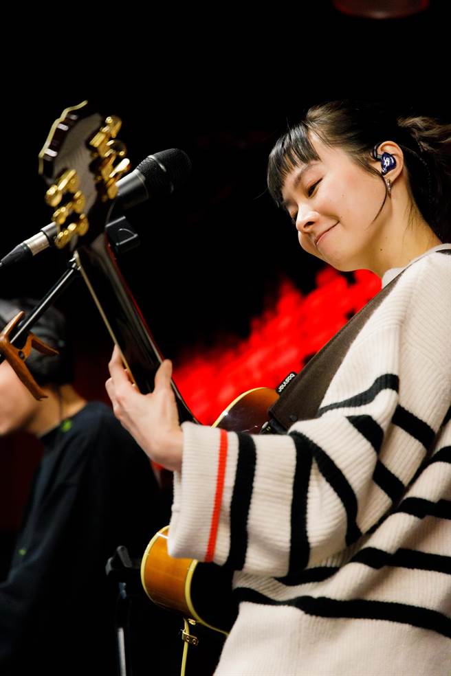 鄭宜農的「水逆之後呢？」小巡迴正如火如荼開跑。（火氣音樂提供）