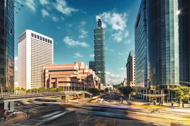 国民党团推囤房税修法、租屋实价登录。(示意图/shutterstock)