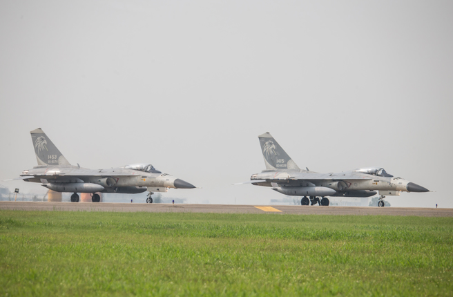 图为IDF待命起飞。（资料照／军闻社）