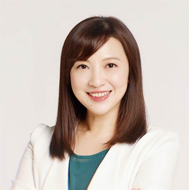 前三立主播陈乃瑜今（14日）宣布，新店是母亲的娘家，将投入第9选区初选，张铭佑明天也会陪同一起扫街争取支持。（摘自脸书）