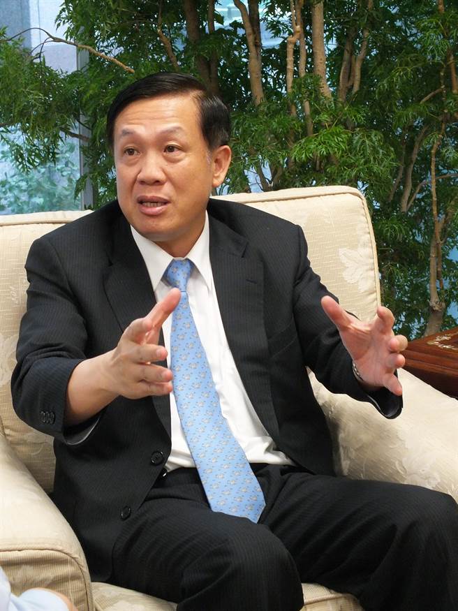 炒房重罰5千萬，商總主席賴正鎰指出，政府應先穩物價而非急修法打房。（鄉林提供)