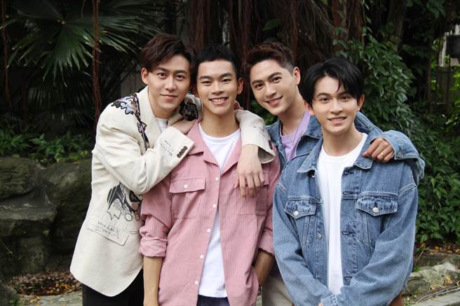 郭宇宸（左起）、林煒傑、黃新皓、林暉閔出席《基因決定我愛你》新戲首映。（達騰娛樂提供）