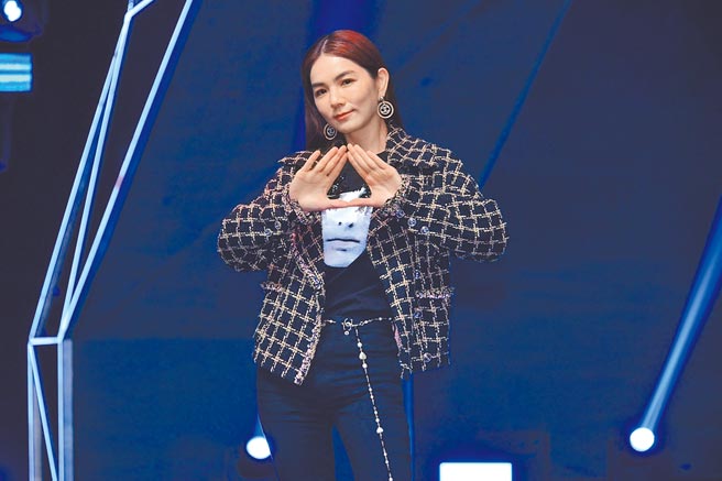 Ella透露S.H.E合體對她而言是個夢想。（池宗玲攝）