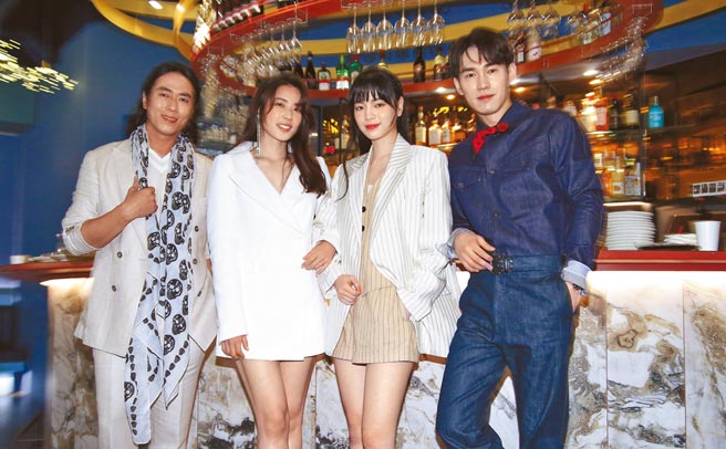 庄凯勛（左起）、林思宇、陆夏、张书豪在《妮波自由式》都有突破性演出。（陈俊吉摄）