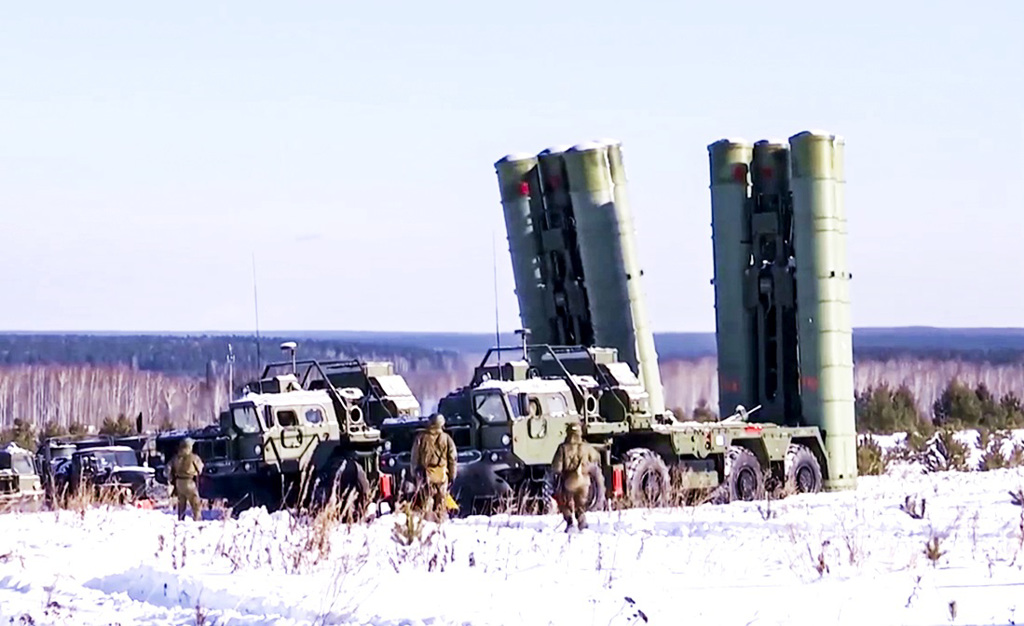 英国《金融时报》（Financial Times）指出，俄罗斯要求大陆提供地对空飞弹等5种军备。图为俄罗斯S-400防空飞弹系统。（资料照／美联社、俄罗斯国防部提供）(photo:ChinaTimes)