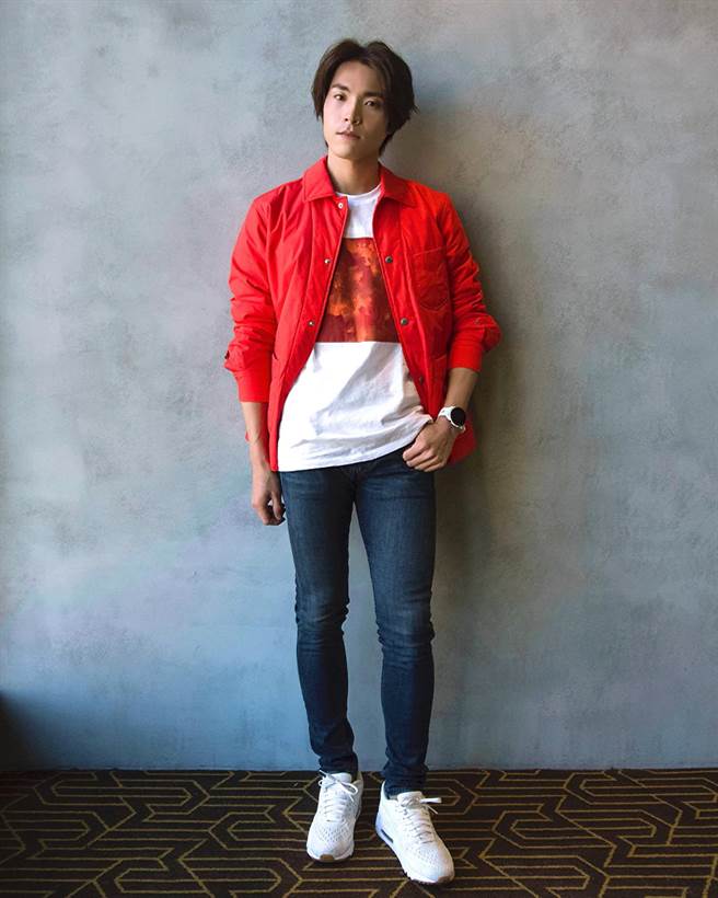 唐振刚自称私下是「专业猫奴」。（LiTV、祖与占影像提供）