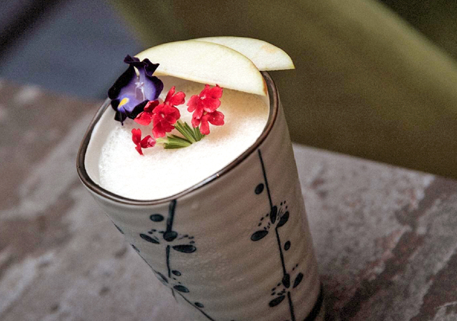 加入餐盘再发现计画的「眺吧餐酒馆」以各国特色料理与台湾在地食材结合，迸发出新式创意料理，引领舌尖跨越国界。(图片提供/眺吧餐酒馆)