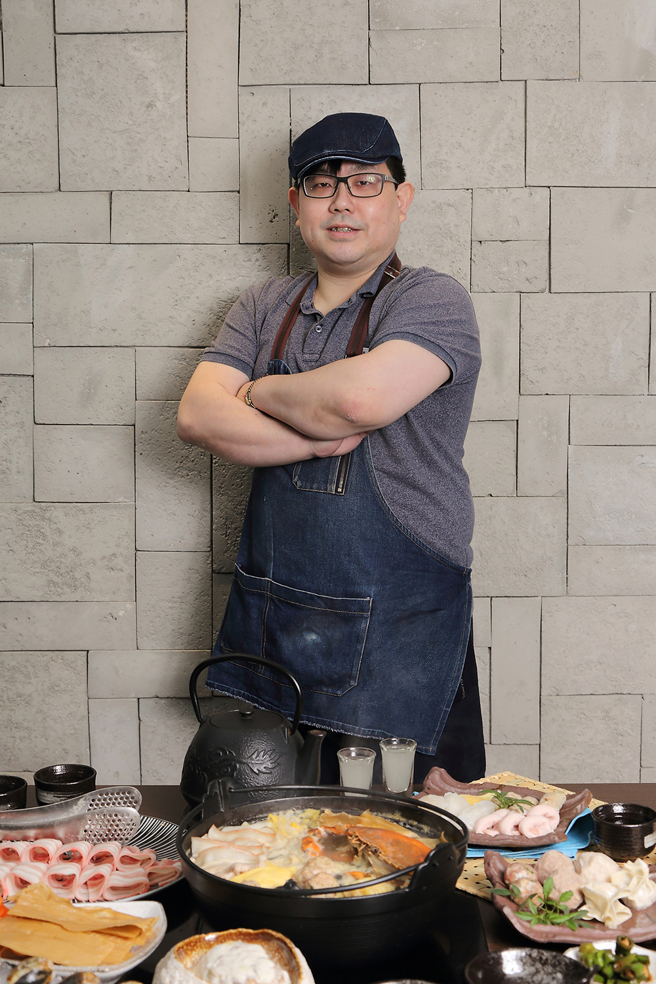 冬乡小厨店主白宇皓认为餐饮业的空间环境与料理同样重要，期望为顾客打造不一样的用餐经验。(摄影/Carter)