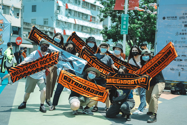 今年「大港宇宙」主題傳達大港開唱作為音樂祭所具有的品牌特色，與樂迷緊密連結。(圖片提供/大港開唱 攝影/Handerson Yau)
