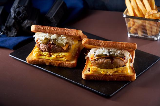 全联阅读麵包READ BREAD，与韩国知名早餐品牌Isaac合作，推出「中一刀吐司」，单包25元、3包69元。（全联提供）