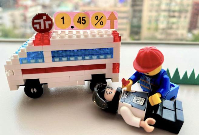 （全台防疫有成，为体恤辛苦付出的医护人员，永丰银行特别推出医护信贷专案，一段式优惠年利率1.45％起。图／永丰银行提供）