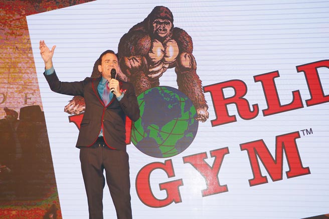 World Gym台灣區總裁柯約翰，預估公司今年底營運，可望回復疫情前的水準。圖／劉朱松