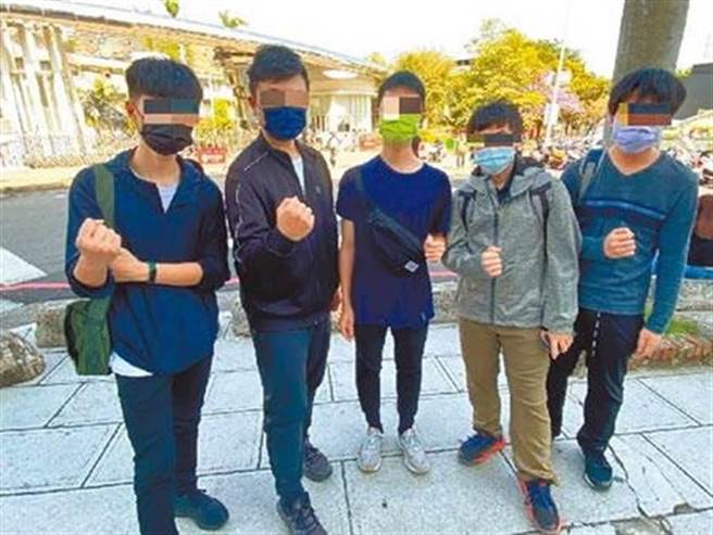 针对中一中师生衝突事件，拍摄影片的纪姓学生发声明强调，在结果未出炉前盼让校园回归平静。(资料照片／林欣仪台中传真)