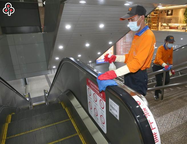 立委要求交通部1个月内针对台铁、高铁的电扶梯、电梯、消防设备等做全面检修。（本报资料照）