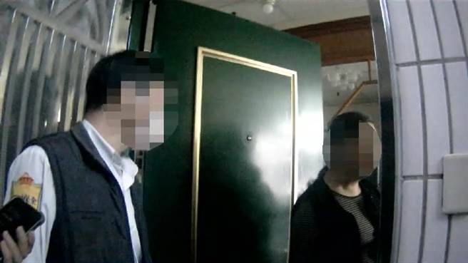 58岁梁姓妇人日前接获诈骗集团假冒电信客服来电，声称其身分遭盗用并卷入一起毒品交易案，让梁女十分惊慌，心急拨打110报案专线也救了她的辛苦钱。（台中市第三分局提供／冯惠宜台中传真）