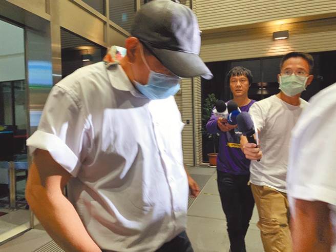 2020年擔任公車駕駛的許英毫，吸食安非他命毒品後，駕駛公車行經台北市內湖區內湖路1段，竟衝撞在人行道上的許姓行人致死（本報資料照片）