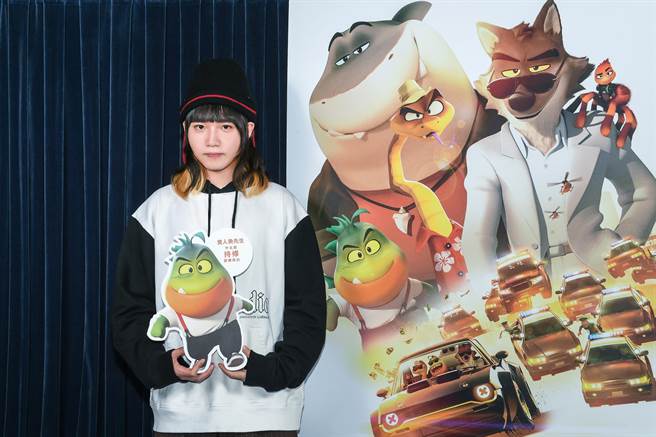 持修为食人鱼先生配音。（UIP提供）