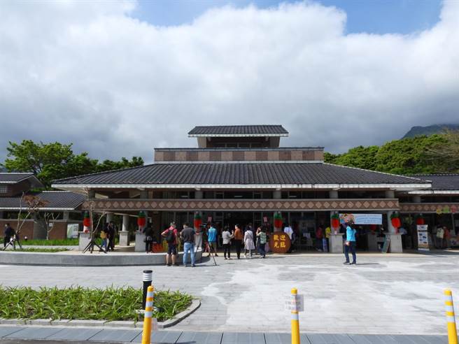 花东纵谷国家风景区管理处活化已成蚊子馆的花莲林荣游憩区，供地方团体进驻经营，盼能展现地方原客共荣精神。（罗亦晽摄）