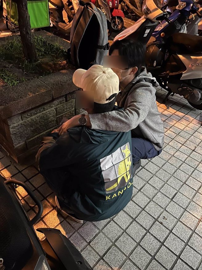 台中市警第二分局近日执行防诈专案勤务，针对辖区内提领热时、热点编排专责警力查缉。（台中市警第二分局提供／张妍溱台中传真）