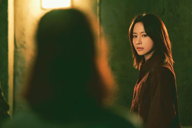 金亚中亲自上阵许多动作戏。（Disney＋提供）