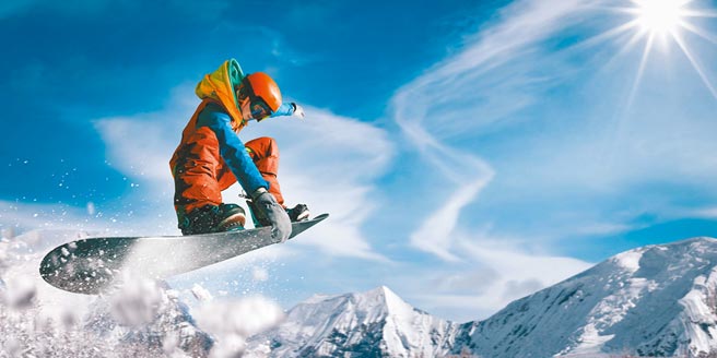 由100％纺织品废料制成，应用于保温棉的THERMOLITE ECOMADE纤维，即使在极地气候中运动，仍可持续性的轻盈保暖。图／莱卡公司提供