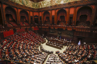義大利眾議院壓倒性多數通過友台議案