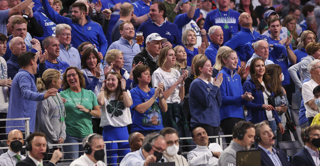 NCAA赛场照(路透社)