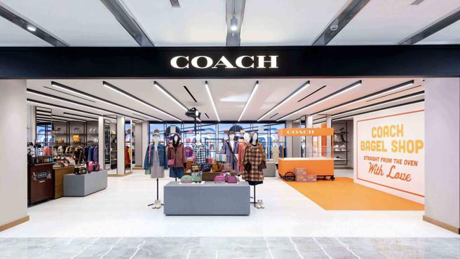 COACH新光三越台中店盛大重新开幕。（Coach提供）