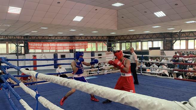 「2022年世界中學生運動會」拳擊代表隊選拔賽，自18日起連續3天在台灣體育運動大學的拳擊訓練場舉行。（台中市政府提供／盧金足台中傳真）