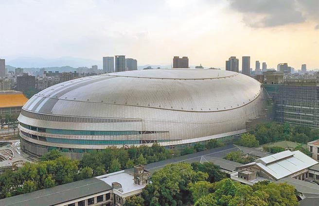 台北大巨蛋案延宕多時，北市府預計年底前與遠雄集團完成議約。（本報資料照片）