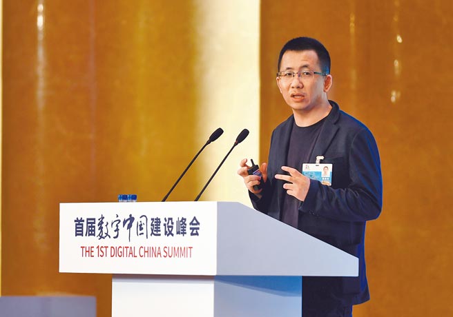 根据《2022胡润全球富豪榜》，字节跳动创办人张一鸣（见图）排第二。（中新社）