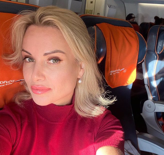 网民在网路上传播奥薇夏尼可娃的英勇事蹟，称她是当天全世界的英雌。（图／推特@DrAlakbarov）