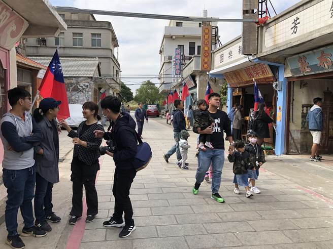 金门成功形塑年轻化游程形象，不断累积目标客群来金门旅游的吸引力。（李金生摄）