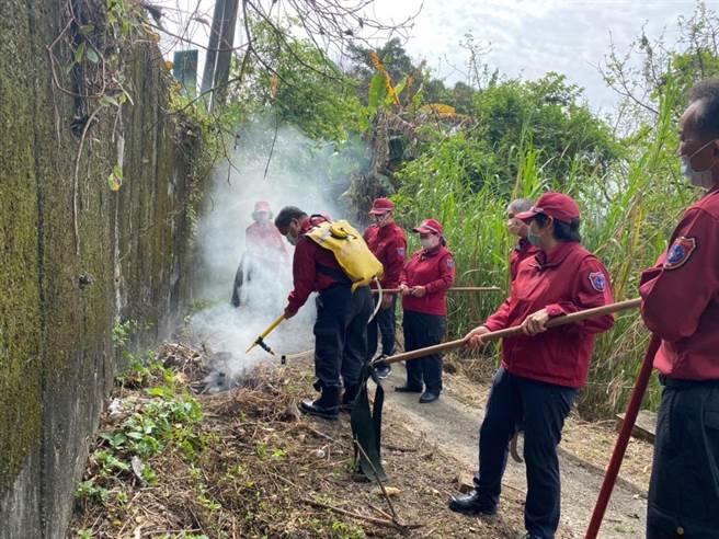 北市消防局加強清明節期間防火警戒與宣導。（翻攝照片／林郁平台北傳真）