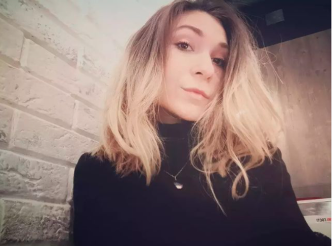 乌克兰公共电视台女记者罗希娜(Victoria Roshchyna)。(图/截自@victoria_roshchyna IG)