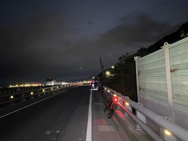 菲籍男骑乘的脚踏车(翻摄照片／戴上容新北传真)