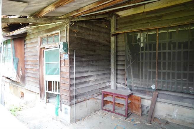 草鞋墩雅舍因林務局未繼續使用作為員工宿舍，原計畫拆屋還地於縣府，但文化局評估認為應保留，因此進行評估審議。（吳建輝攝）