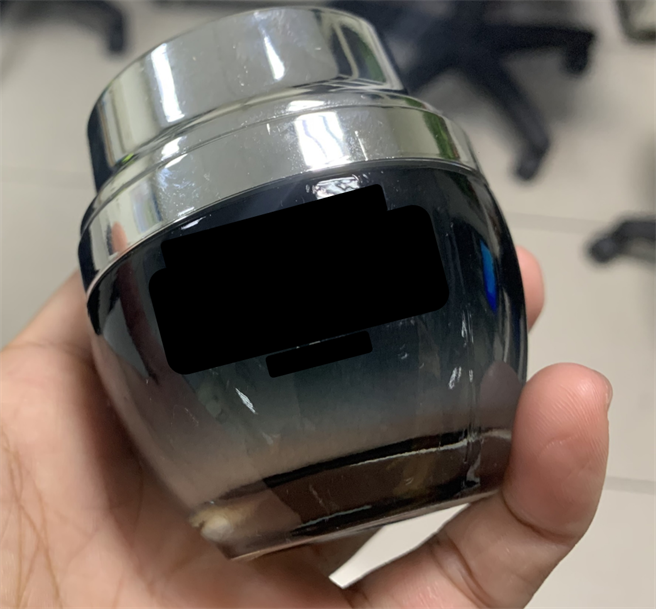 女大生认为丰胸产品劣质，因此气愤封锁卖家，却惨遭恐吓。（基隆市警局提供／陈彩玲基隆传真）